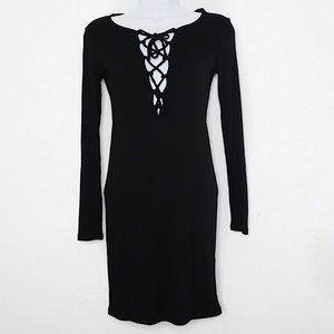 Forever 21 | Black Long Sleeve Dress